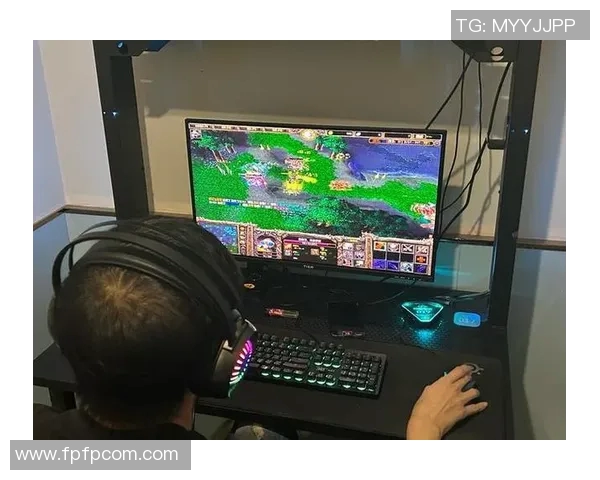 聚焦DOTA2V5战队灵活性战术解析与团队协作策略探讨